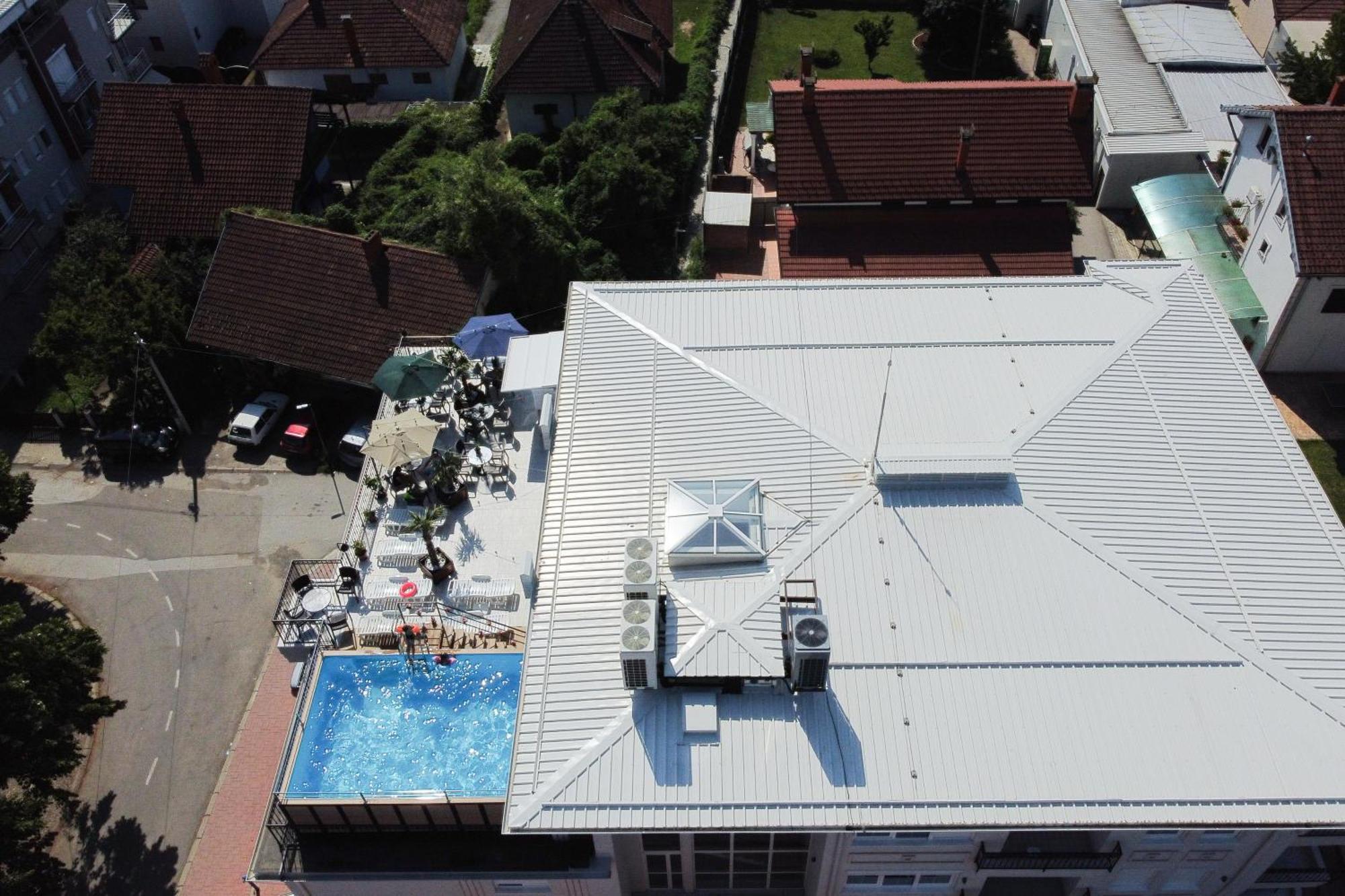 Smestaj Tea Sa Dva Bazena Vrnjačka Banja Exteriör bild