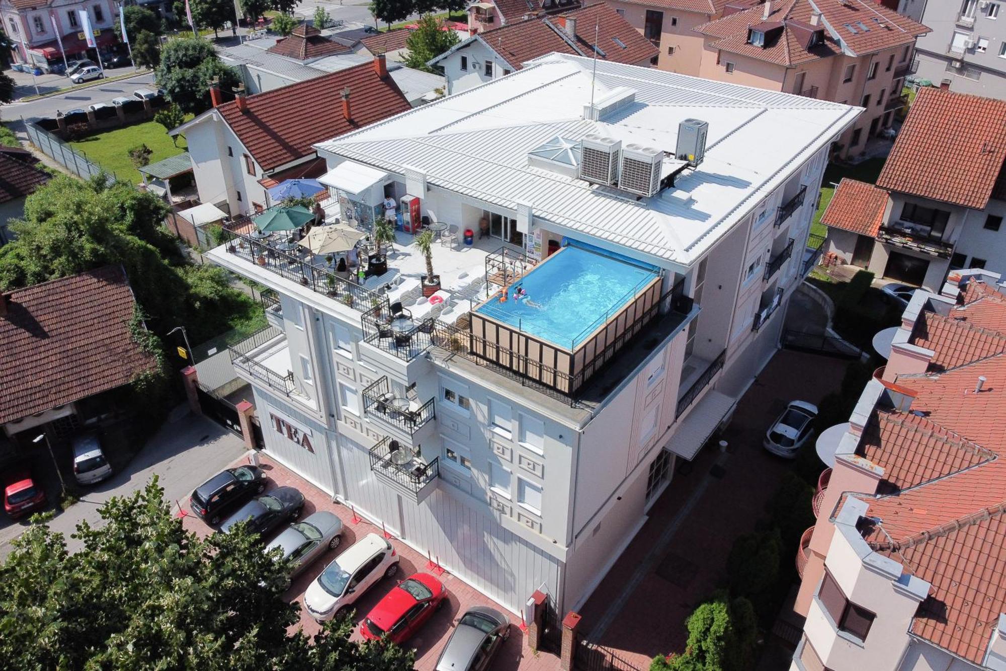 Smestaj Tea Sa Dva Bazena Vrnjačka Banja Exteriör bild